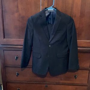 Boys suit: black